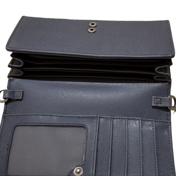 Matt and Nat Vegan Bluish Gray VEGAN Leather Wallet - Picture 4 of 7